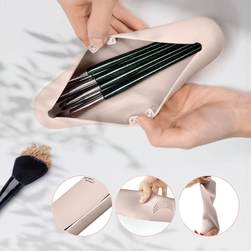  Bezox Portable Makeup Brush Organizer 